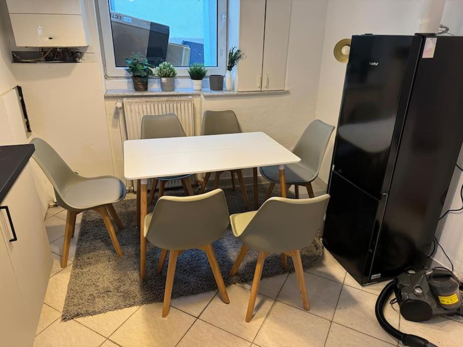 Townhouse Fuer 10 Personen Mit Garten Esslingen am Neckar Zewnętrze zdjęcie